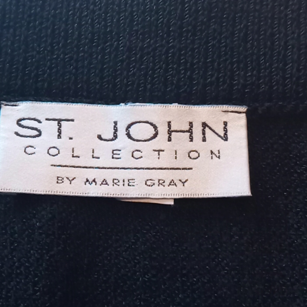 ST JOHN skirt size 8